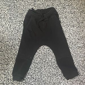 🛍 3 for $12 Toddler sweatpants 2T